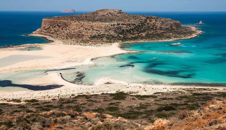 How to Enjoy the Stunning Beauty of Balos Beach in Chania